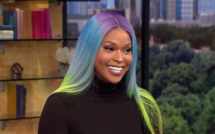 Amiyah Cott: The Rising Star in the Music Industry