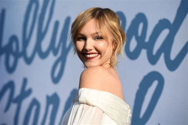 Grace VanderWaal Husband: A Closer Look at Her Life, Career, and Relationship