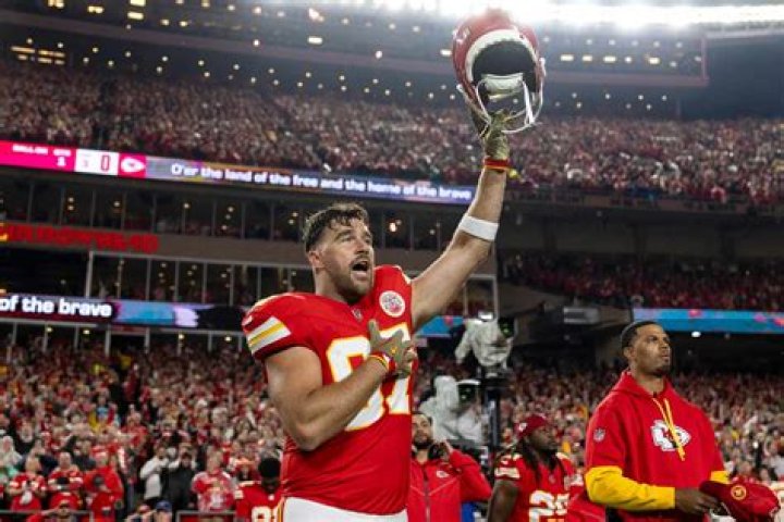 Travis Kelce's National Anthem Moment: A Deep Dive